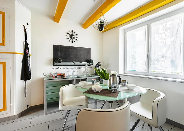 Maison De Hyper Centre Ferienhaus *